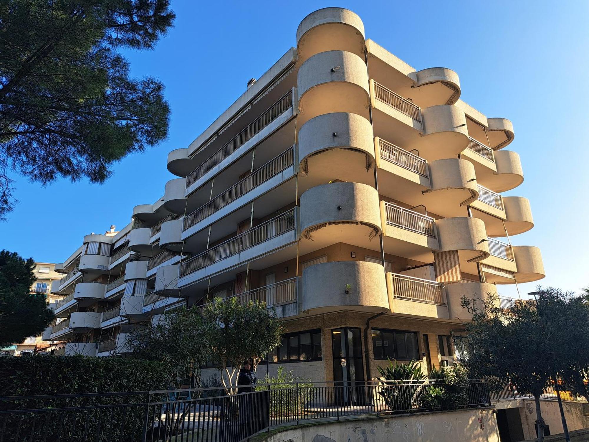 ולקרוסיה Appartamento - Terrazzo Vivibile Vista Mare, Wi-Fi Gratuito מראה חיצוני תמונה