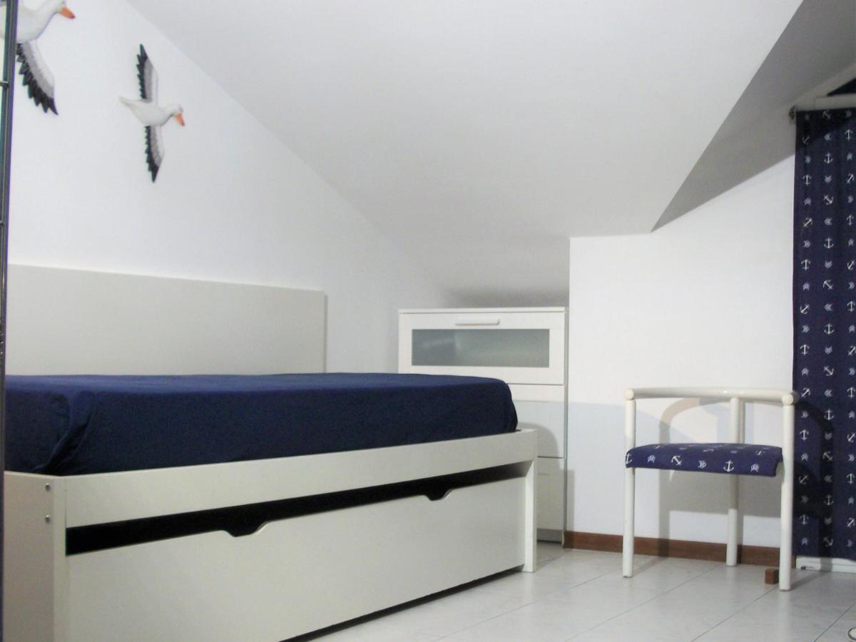 ולקרוסיה Appartamento - Terrazzo Vivibile Vista Mare, Wi-Fi Gratuito מראה חיצוני תמונה