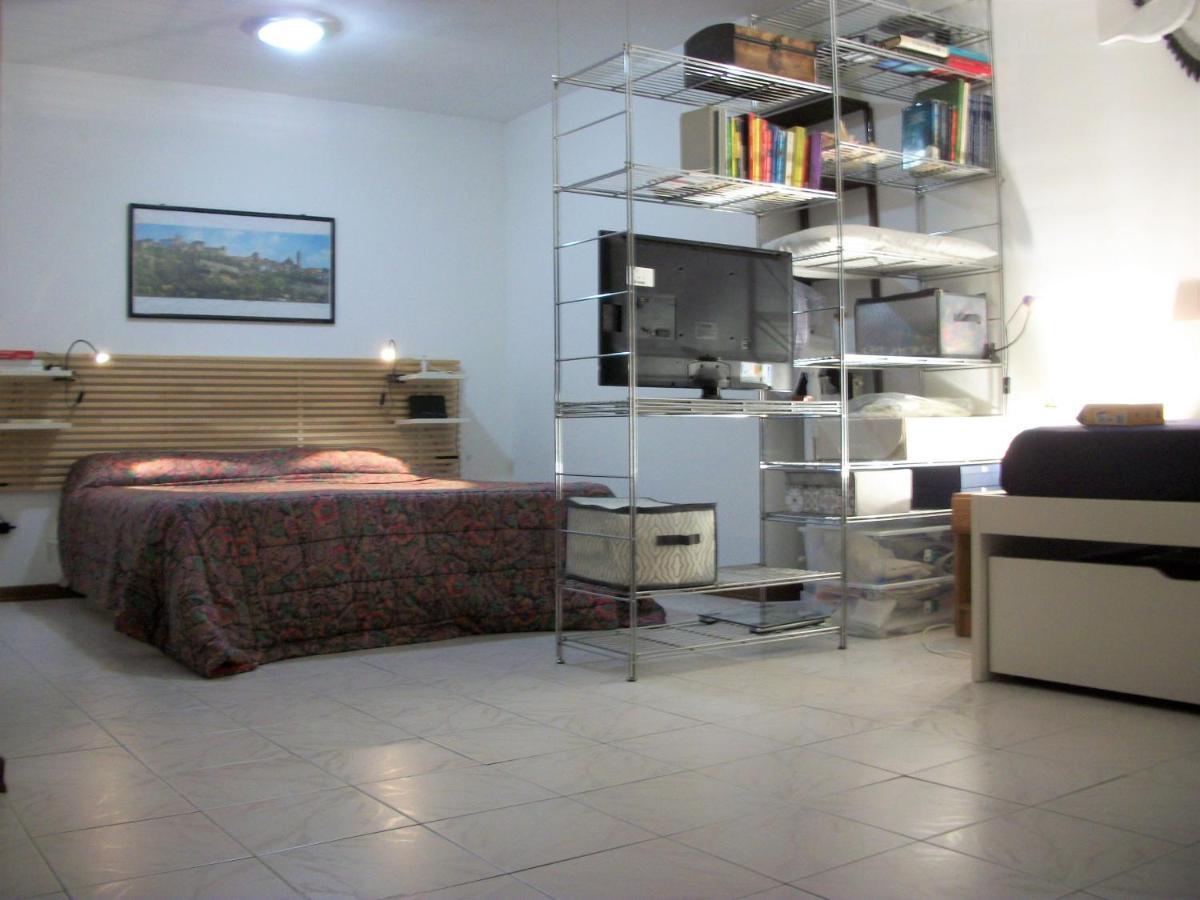 ולקרוסיה Appartamento - Terrazzo Vivibile Vista Mare, Wi-Fi Gratuito מראה חיצוני תמונה